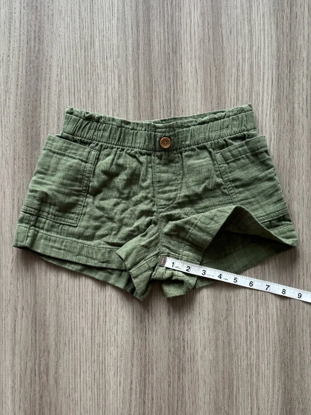 NWT Old Navy Kids Loose Double-Weave Utility Shorts Green S